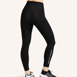 Peloton Cadence black leggings